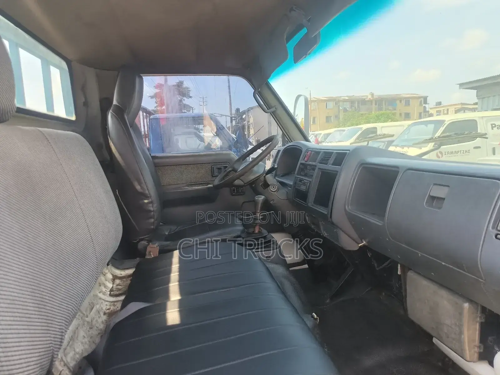 Toyota Dyna 200 Pickup Truck (Petrol Engine)