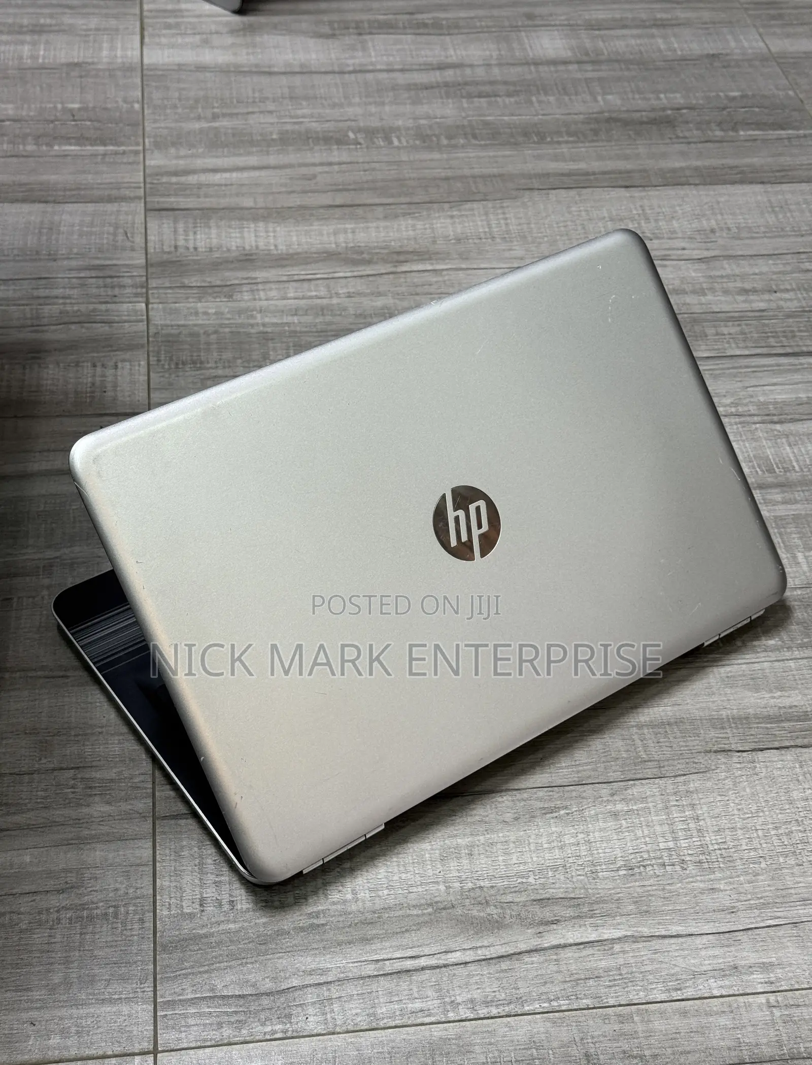 Laptop HP Pavilion 15 8GB AMD SSD 256GB