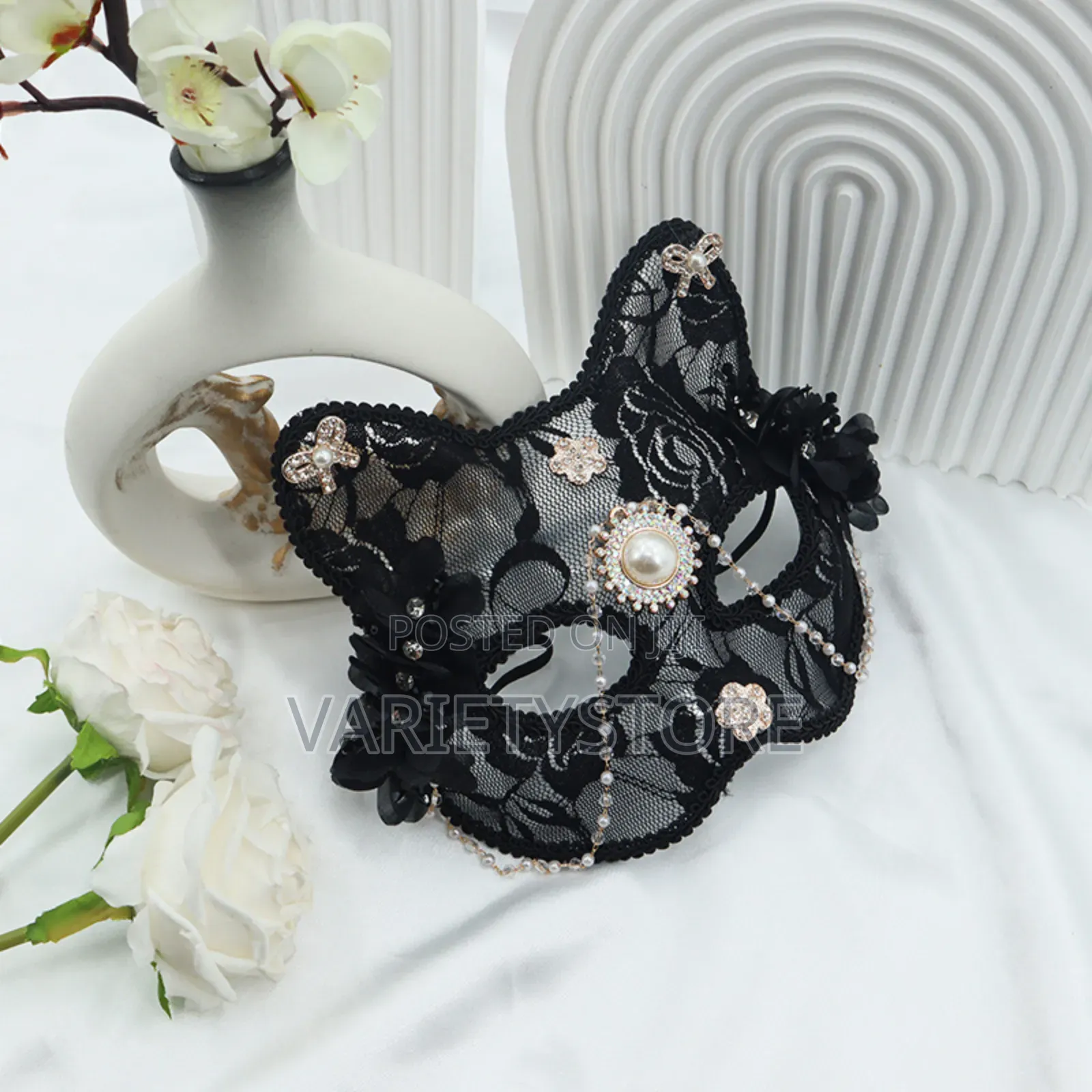 Women Sexy Lace Half Face Cat Mask