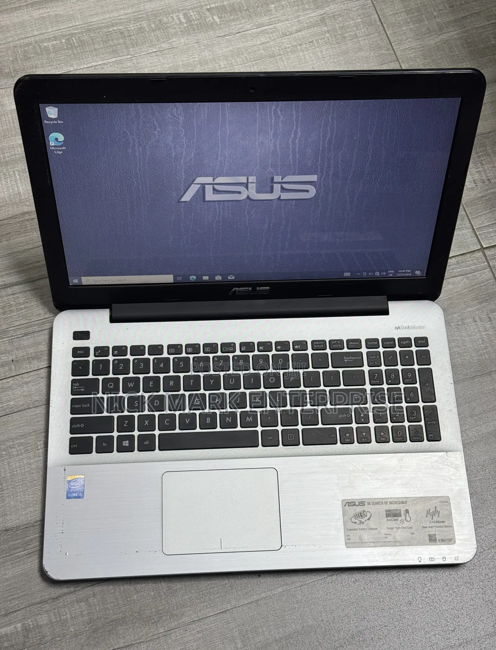 Laptop Asus X550LA 8GB Intel Core i5 HDD 1T