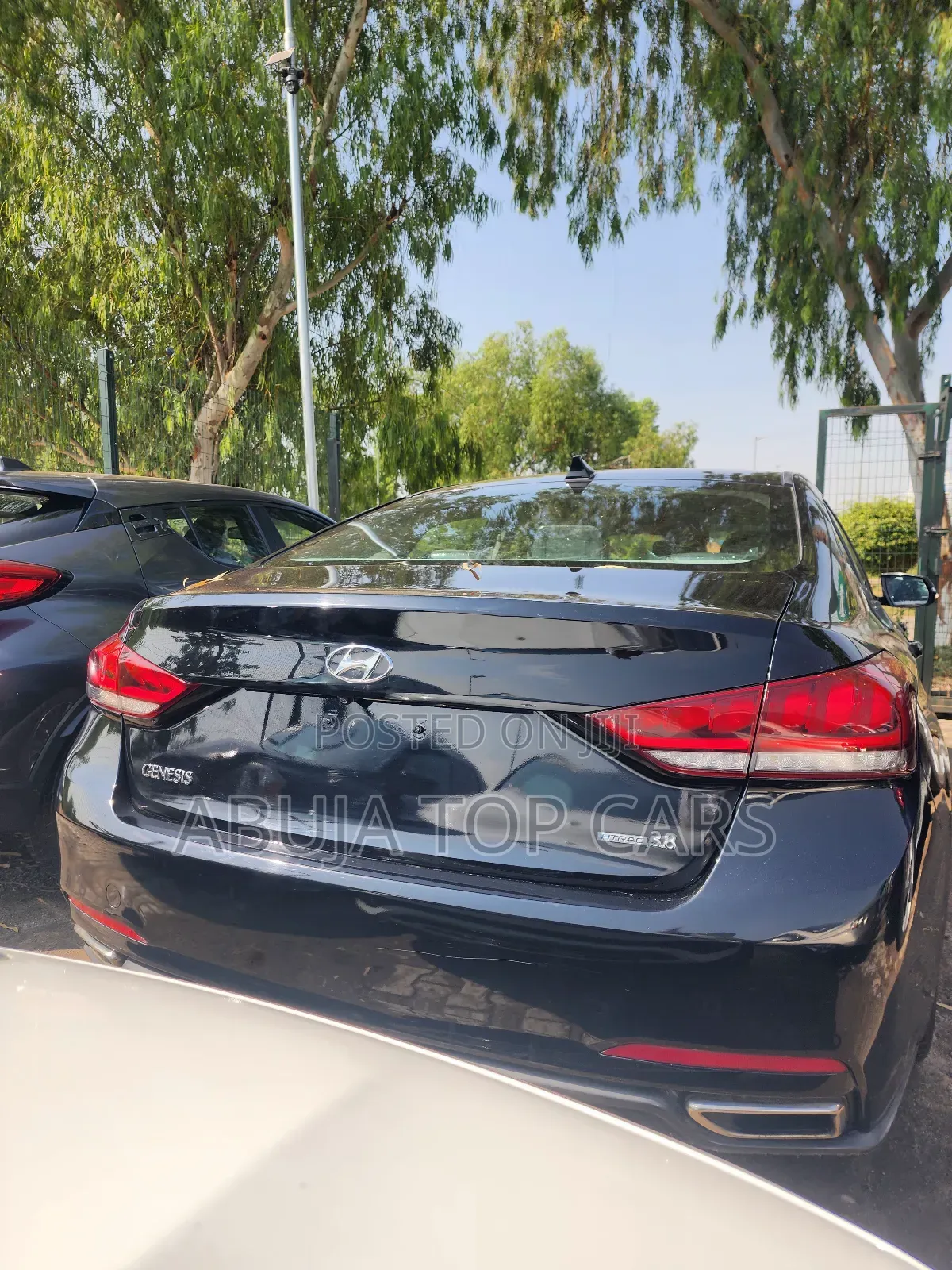 Hyundai Genesis 3.8 4dr Sedan (3.8L 6cyl 8A) 2015 Black