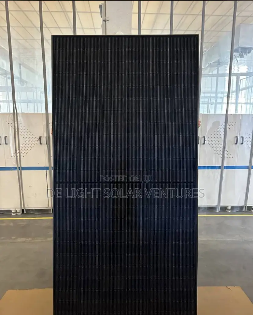 625-650 Watt Bifacial Module With Dual Glass Jinko Panels