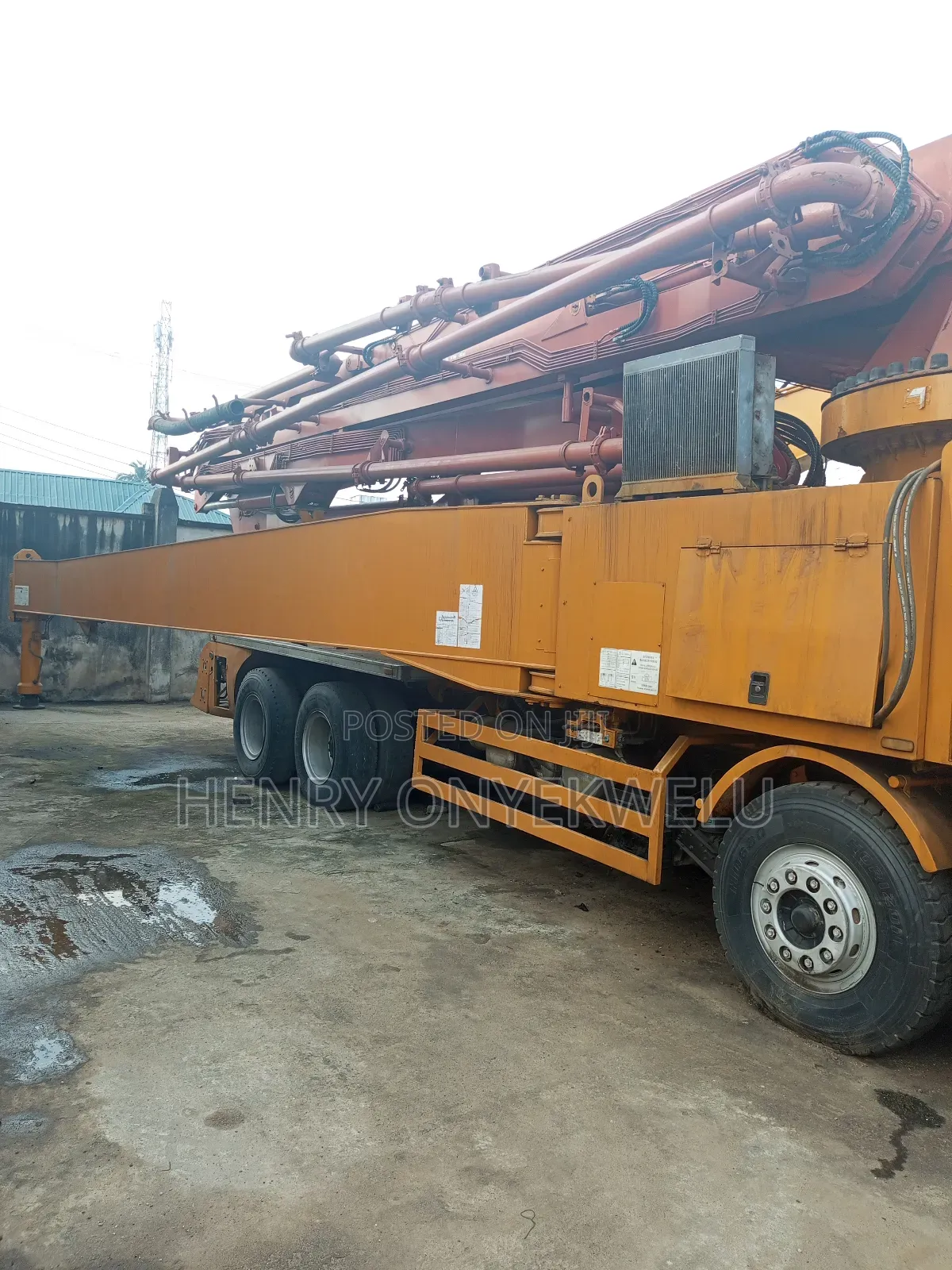Izuzu Concrete Pump Truck
