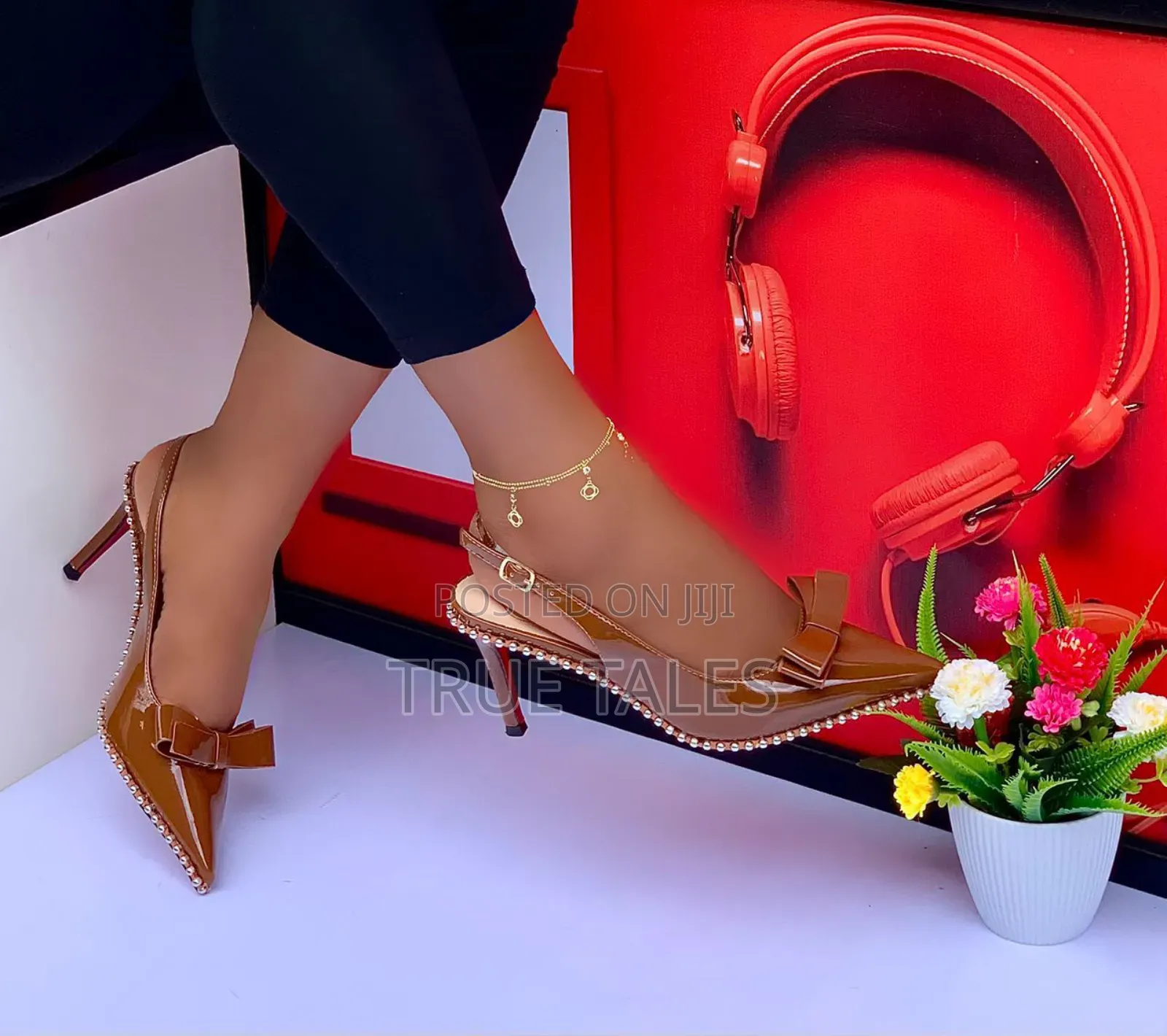 Glam Heelpointed-toe Slingback With Bow On Top And Silver Pearls.#Buk