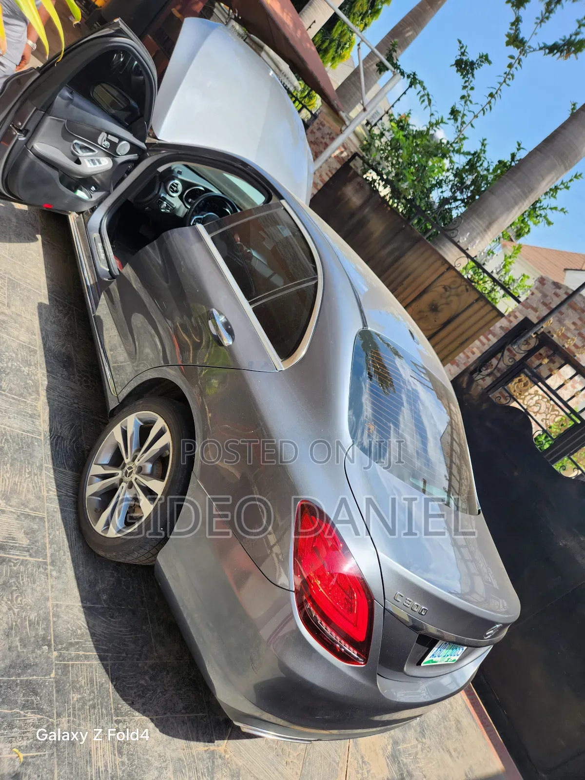 Mercedes-Benz C300 2020 Gray