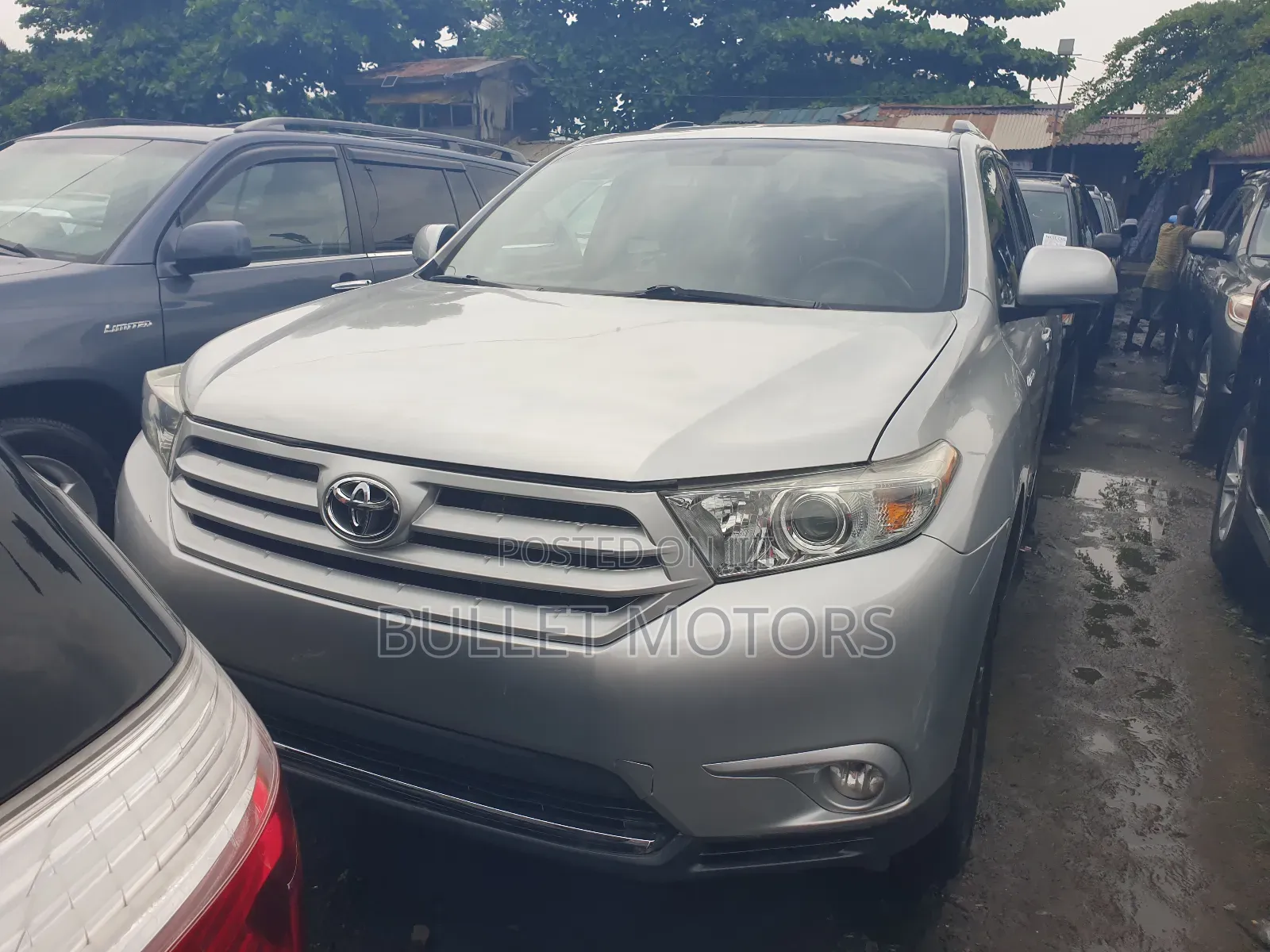 Toyota Highlander Limited 3.5L 2WD 2013 Silver