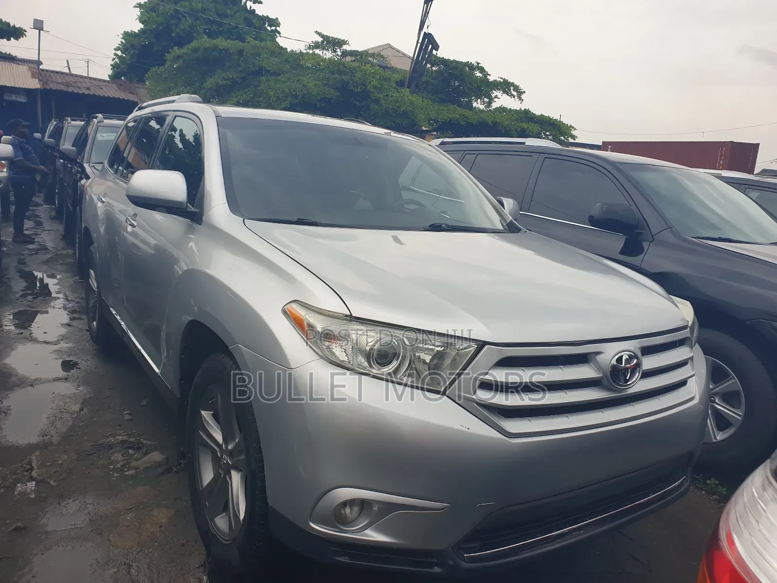 Toyota Highlander Limited 3.5L 2WD 2013 Silver