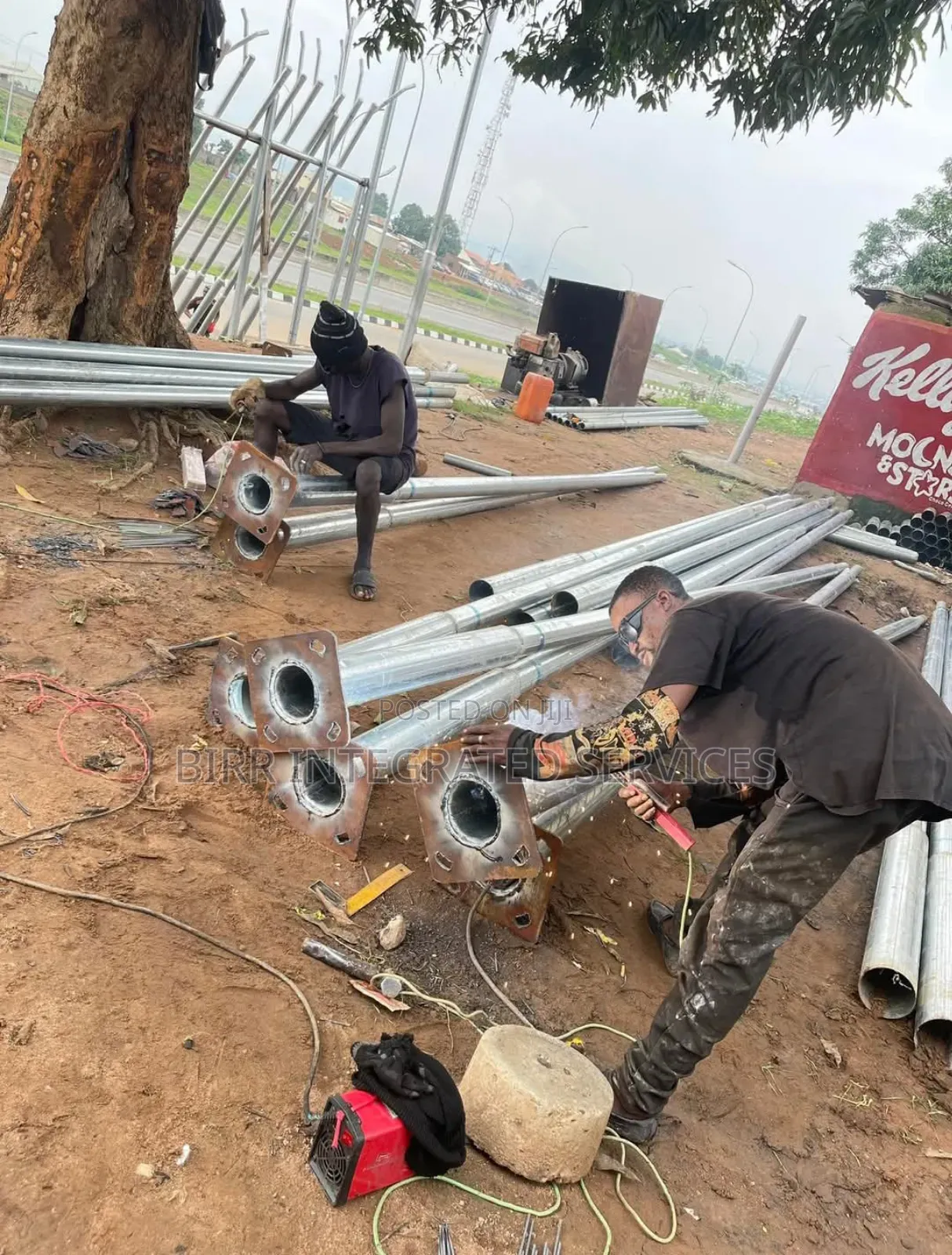 Galvanized Streetlight Poles Fabrication