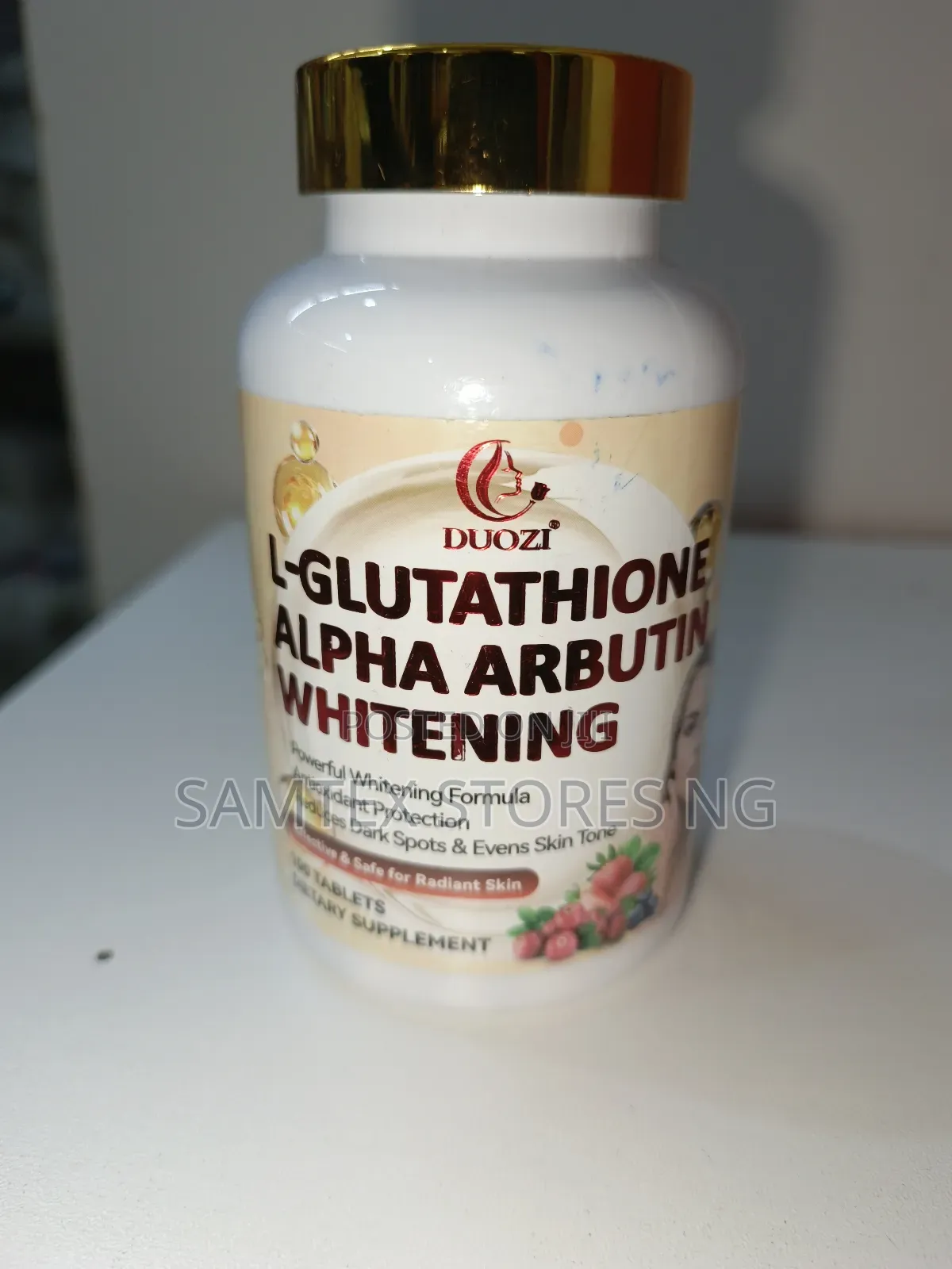 L-Glutathione Alpha Arbutin Whitening Capsule.