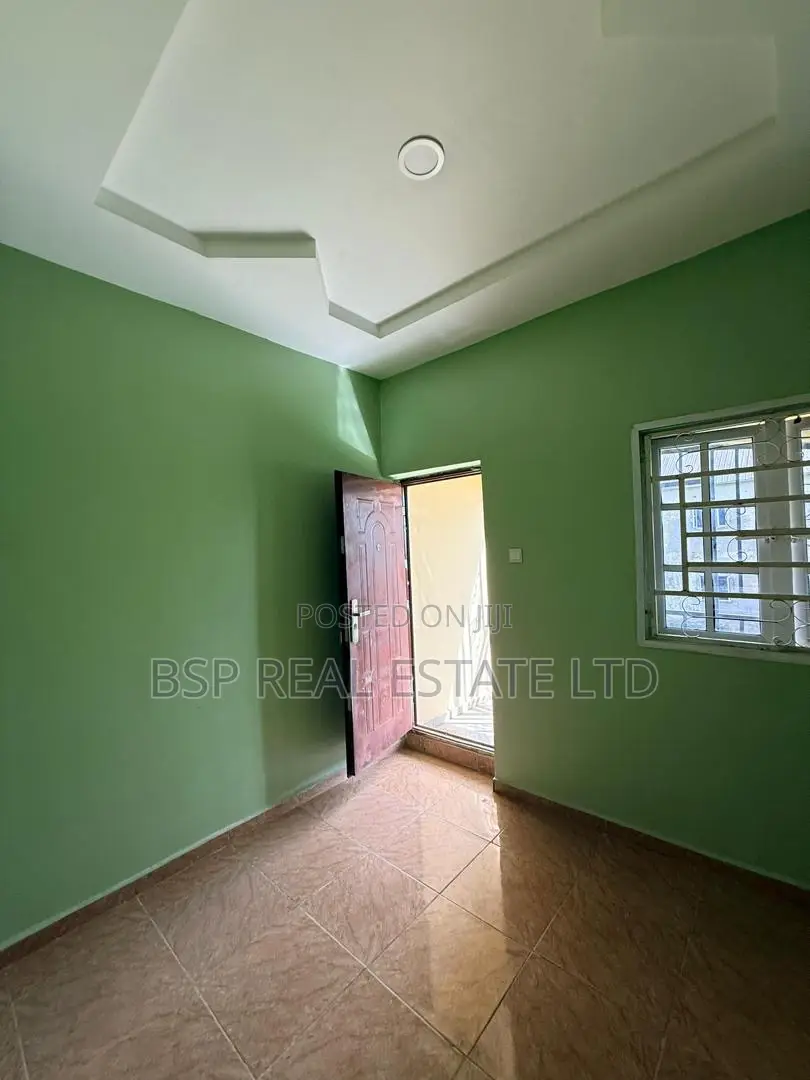 5bdrm Duplex in Apo Resettlement for sale