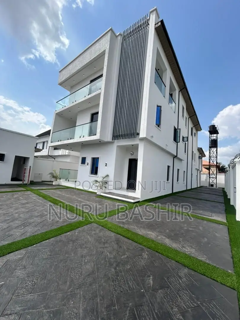 Furnished 5bdrm Duplex in Oluyole Estate for sale