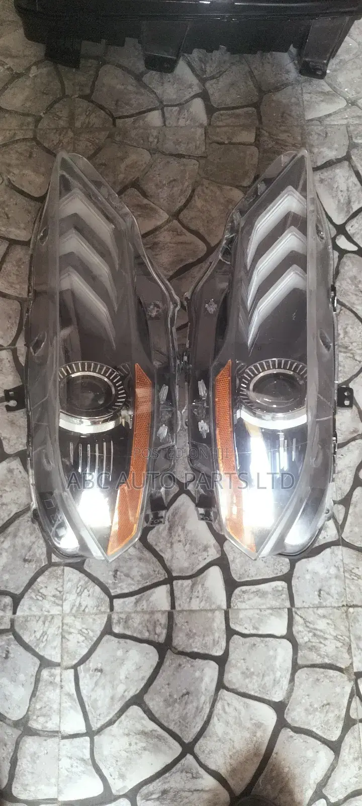 Headlight Ford Mustang 2020