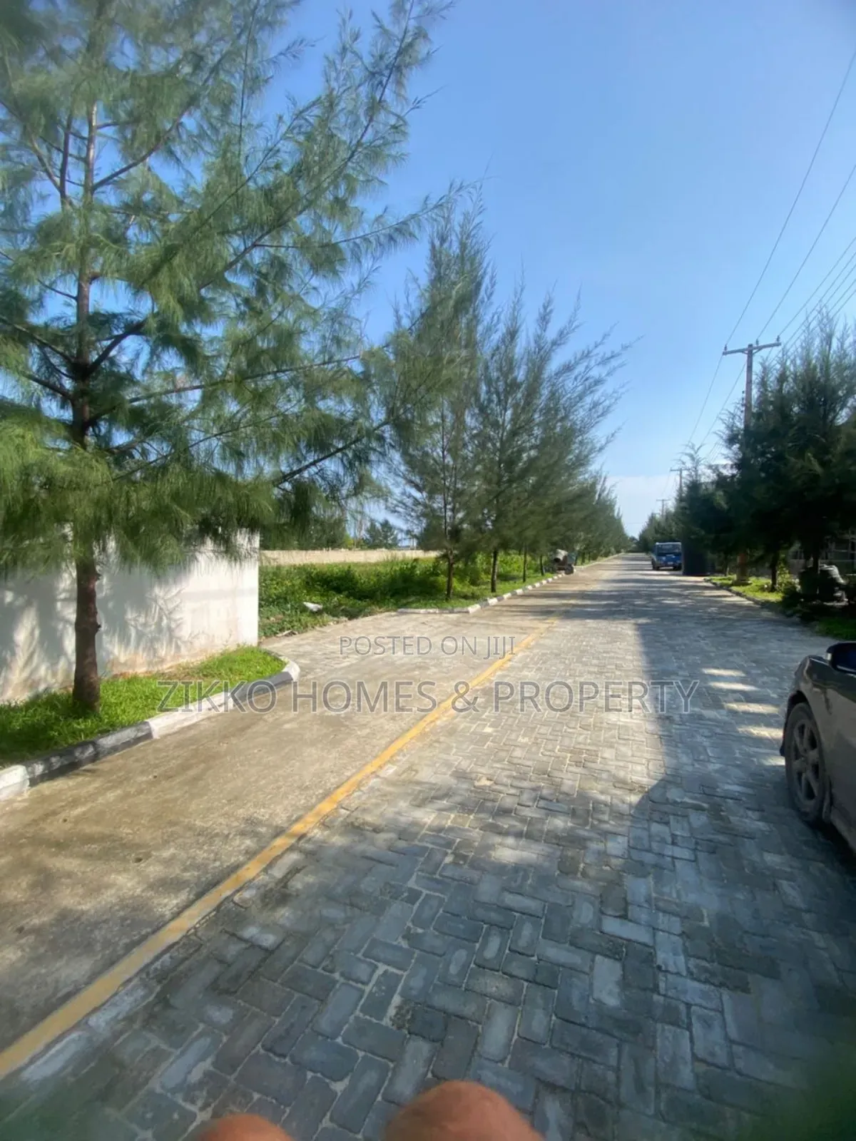 300sqm of Land for Sale in Ajah