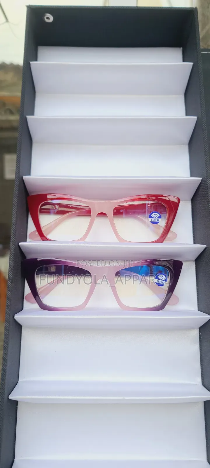Female Cat Eye Fashionable Glasses
