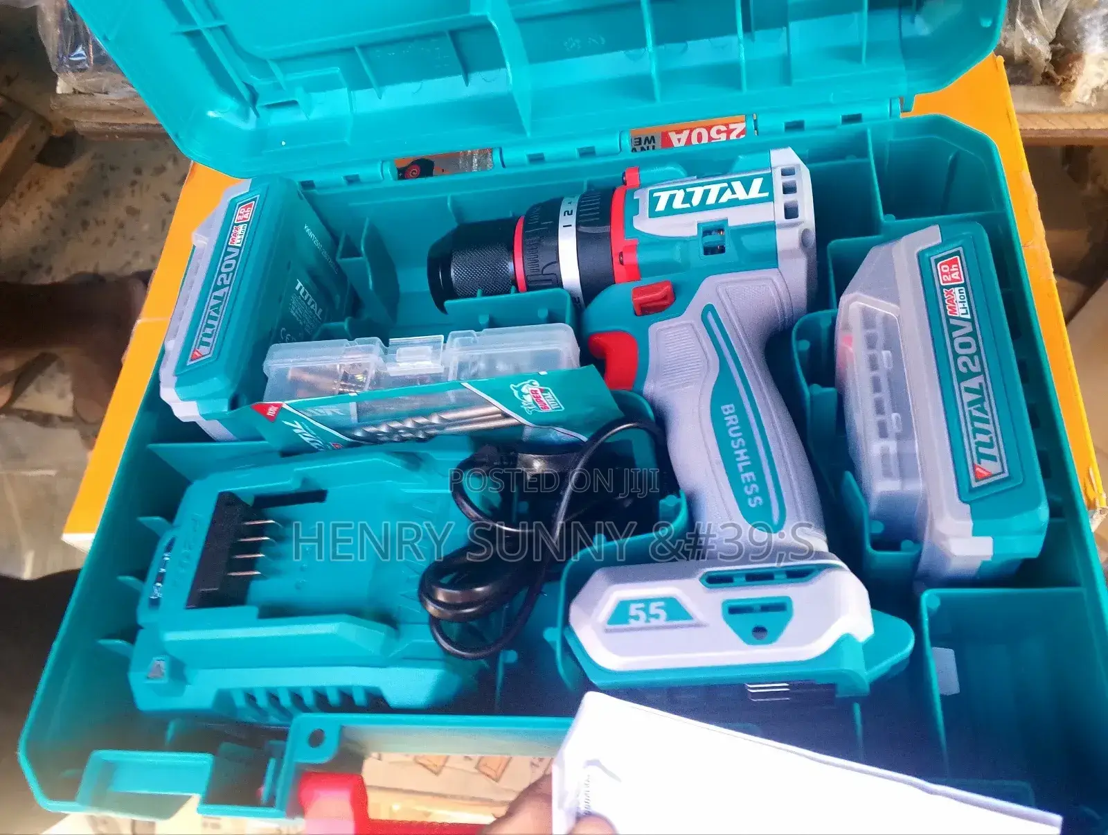 Cordless Total Drilling Machine
