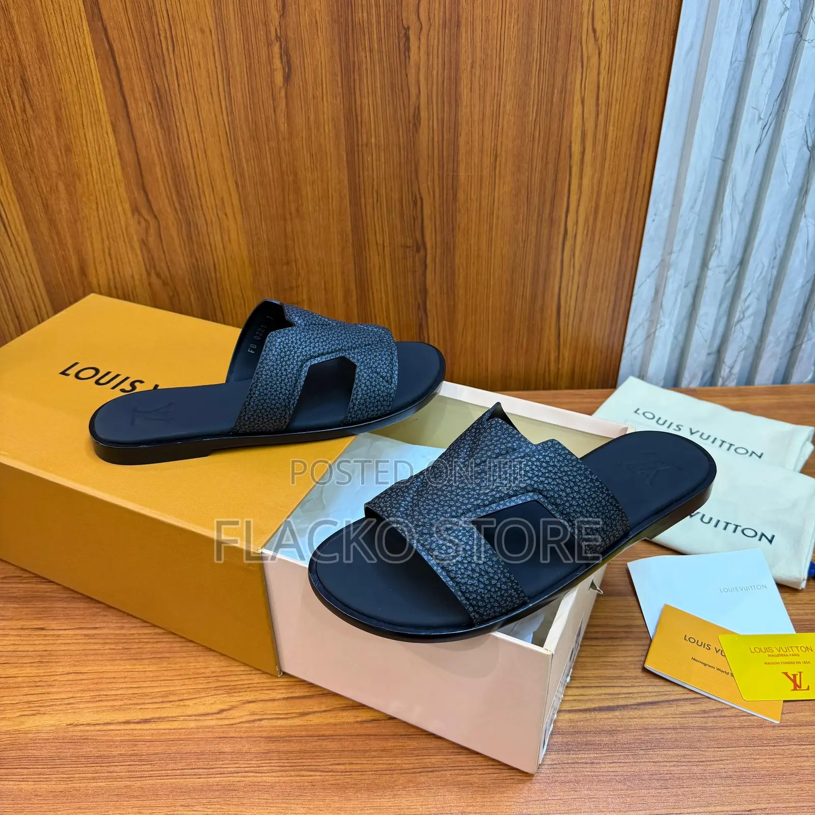 Original Louis Vuitton Oasis Italian Mules