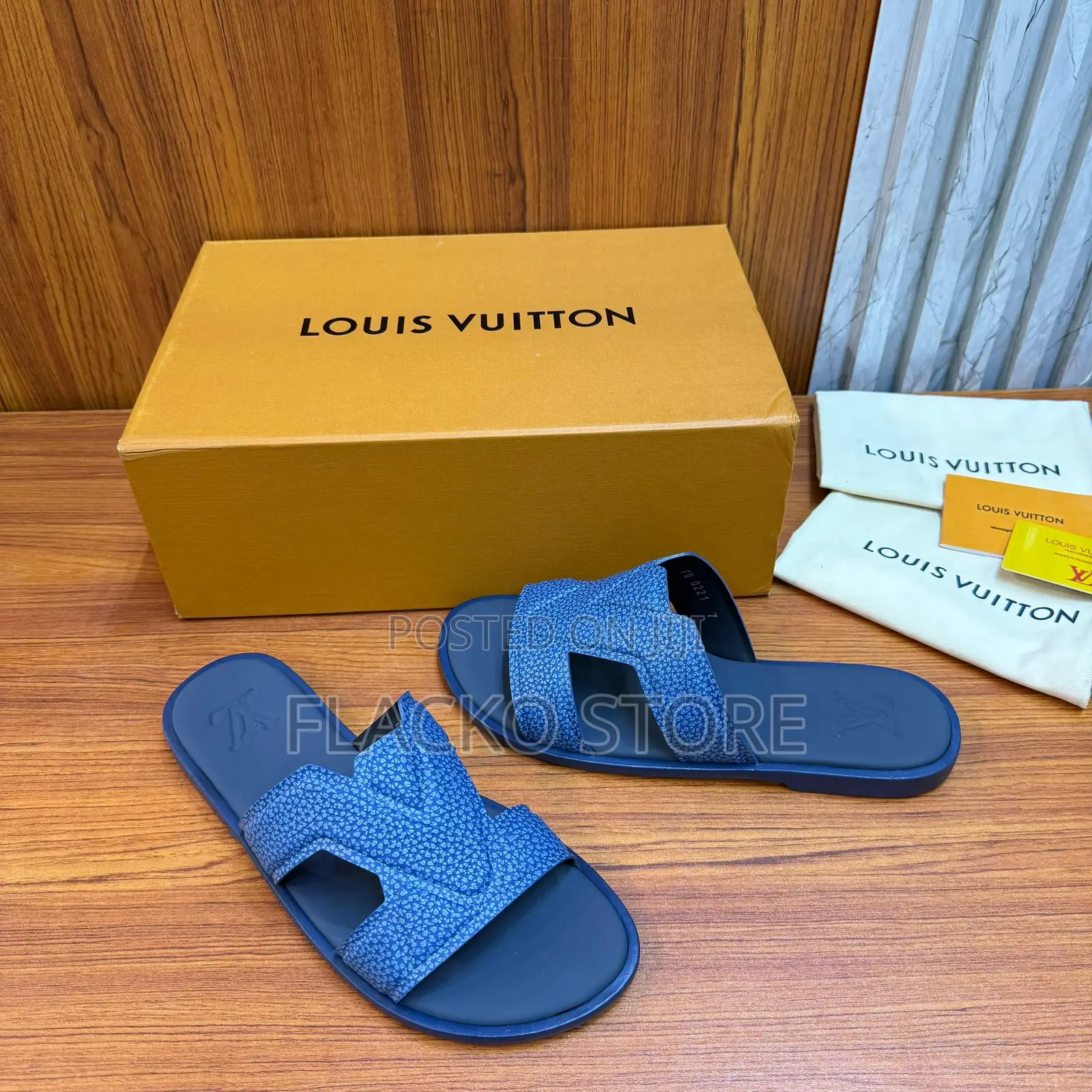 Original Louis Vuitton Oasis Italian Mules