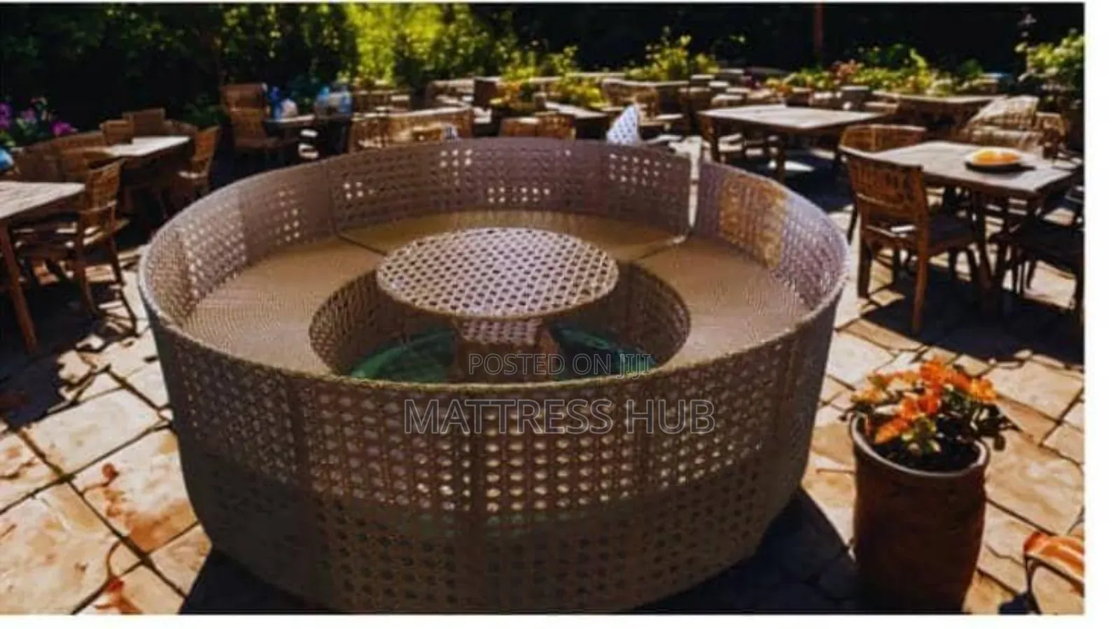 Roundish Rattan Bench Wicker