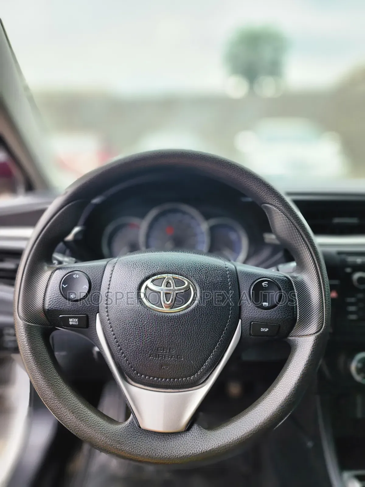 Toyota Corolla LE 4dr Sedan (1.8L 4cyl CVT) 2014 Silver
