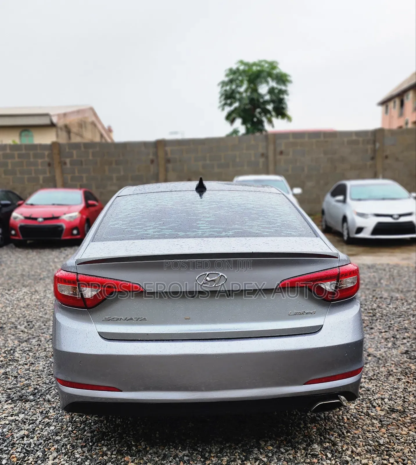 Hyundai Sonata Limited 4dr Sedan (2.4L 4cyl 6A) 2015 Gray