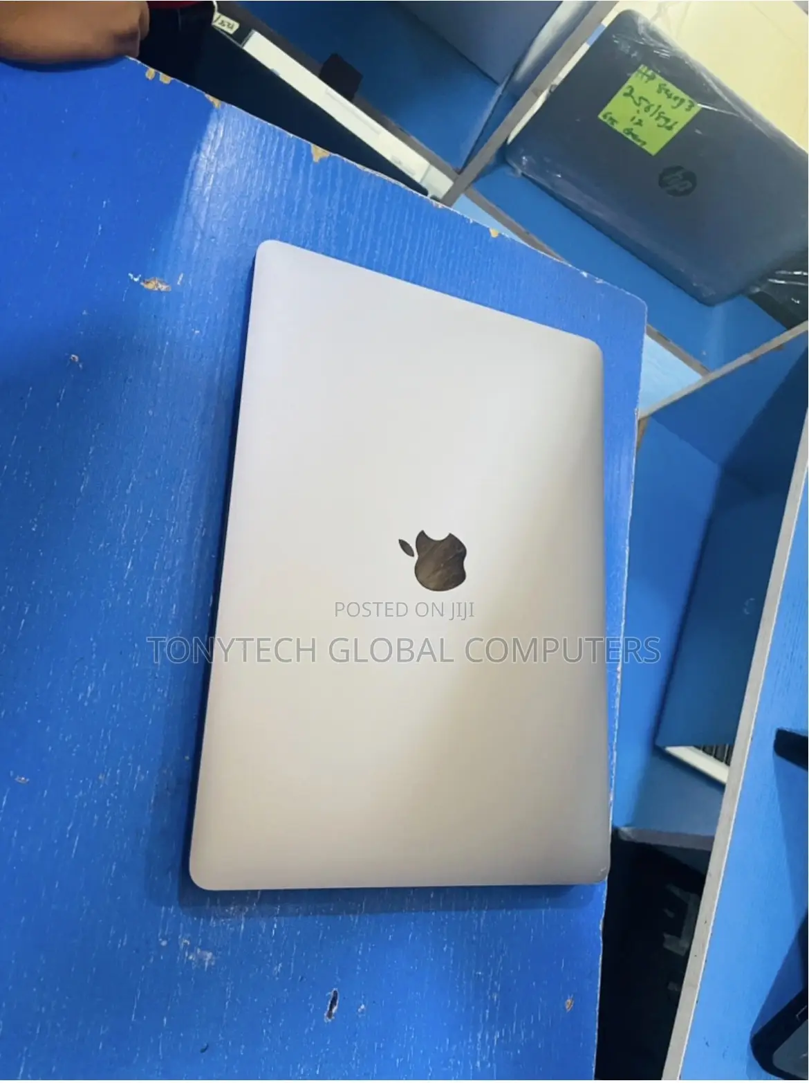 Laptop Apple MacBook Pro 2020 8GB Intel Core I5 SSD 512GB