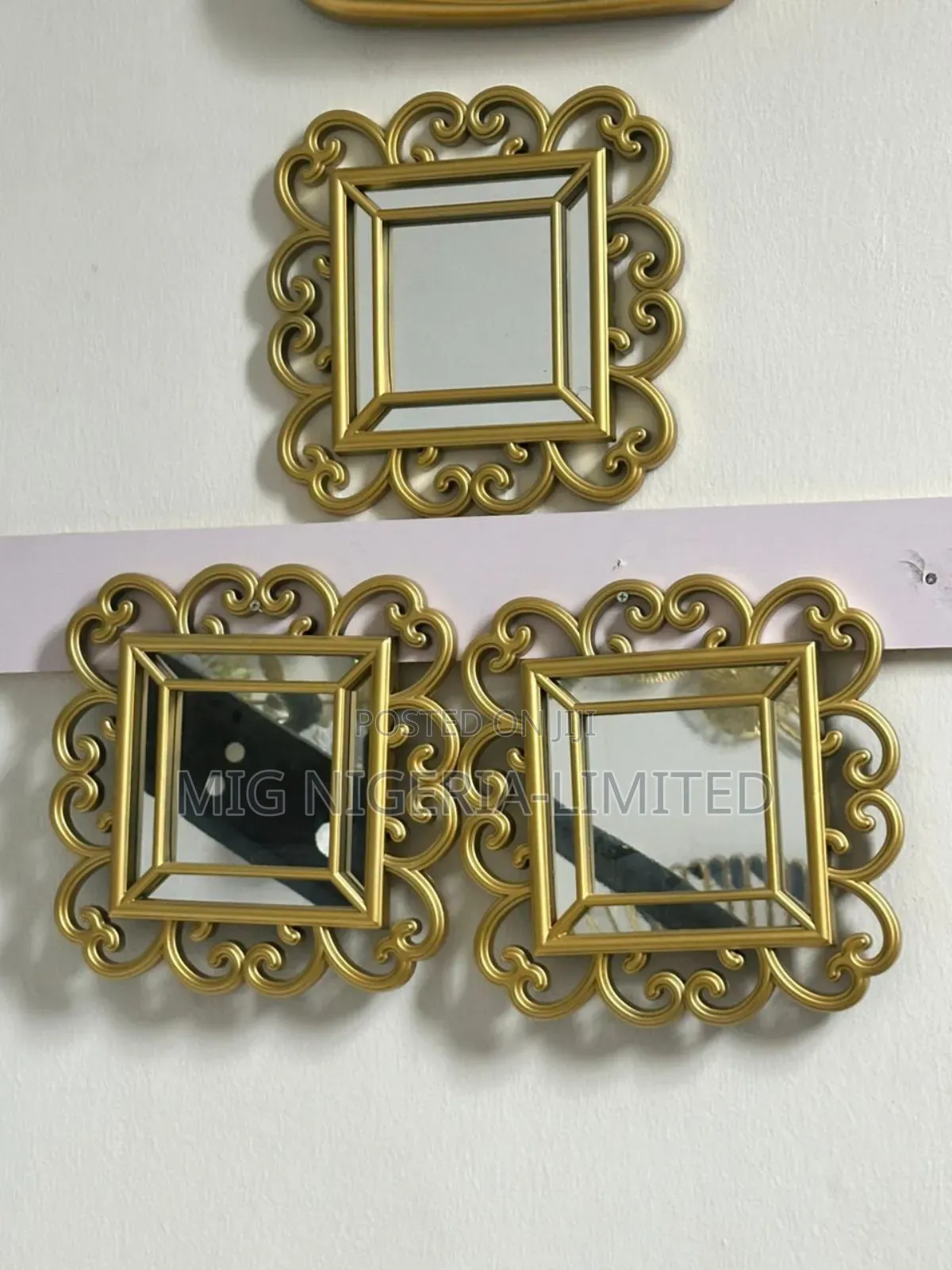 Wall Mirrors Pack of 3 Round Gold Mirrors for Living Room Home Decor