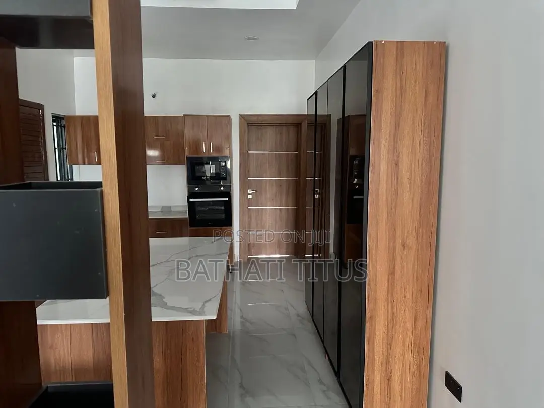 3bdrm Block of Flats in Katampe (Main) for sale