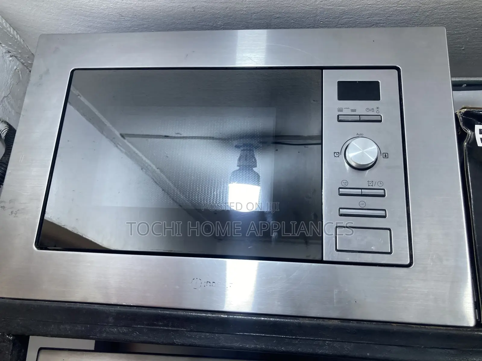 Inbuilt Microwave With Grill Compartments