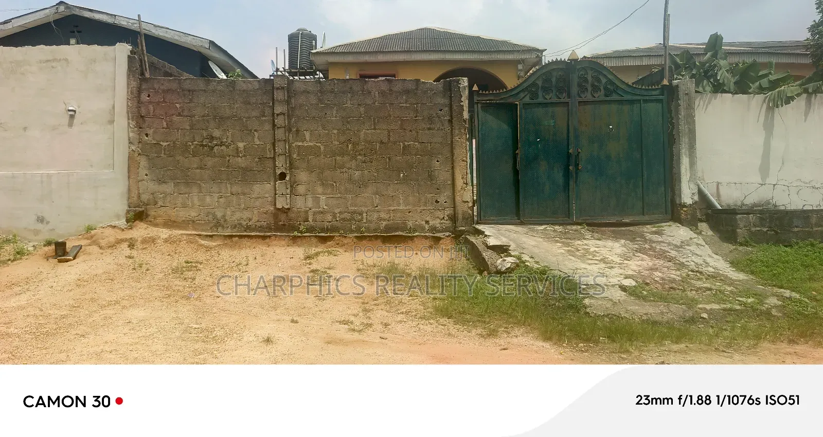 5bdrm Bungalow in Agric for sale