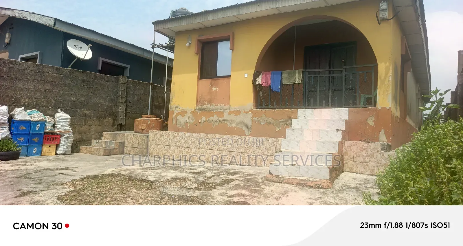 5bdrm Bungalow in Agric for sale