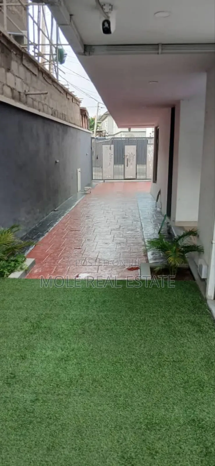 Furnished 5bdrm Duplex in Omole Phase 1 for sale