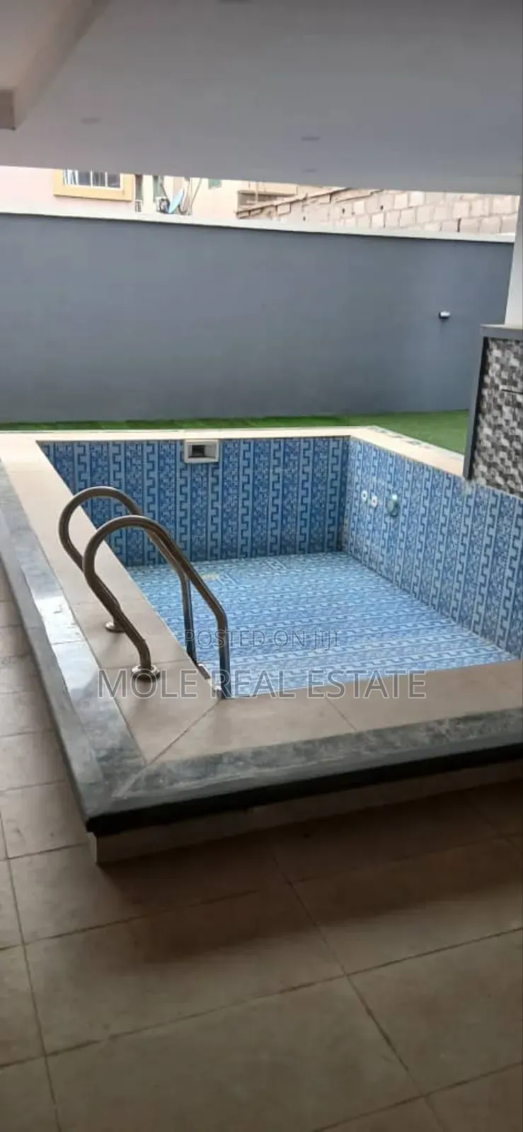 Furnished 5bdrm Duplex in Omole Phase 1 for sale