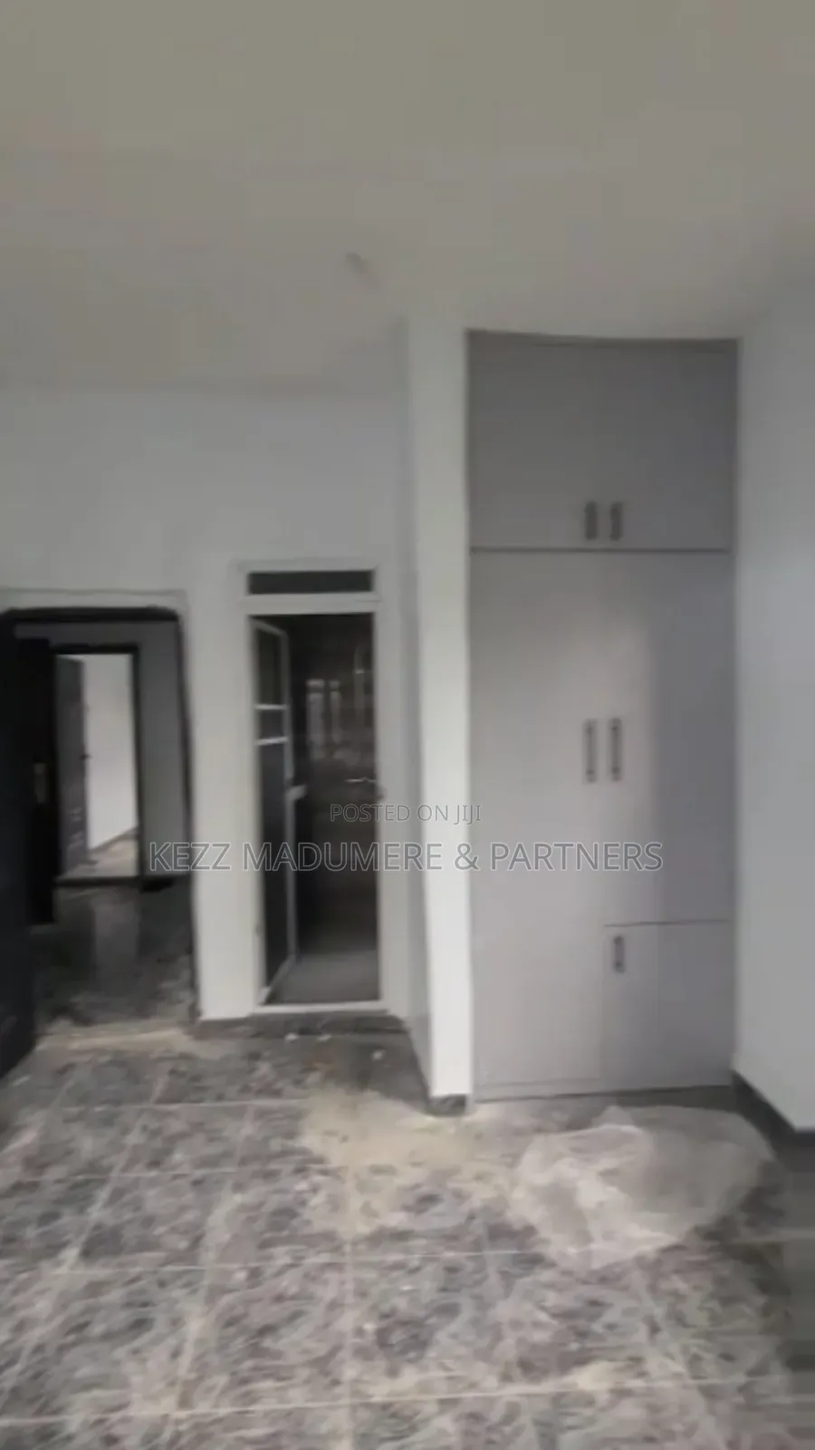 3bdrm Block of Flats in Mummy B Off Stadium for rent
