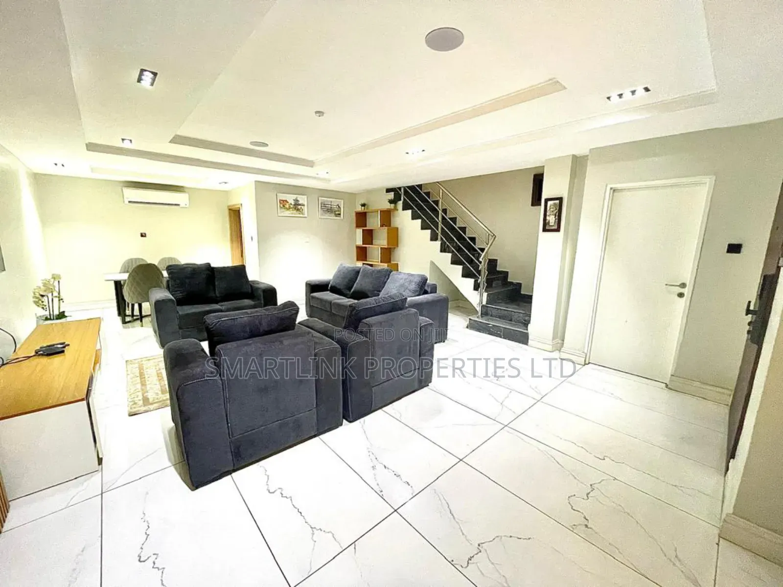 Furnished 4bdrm Townhouse/Terrace in Kaura for sale