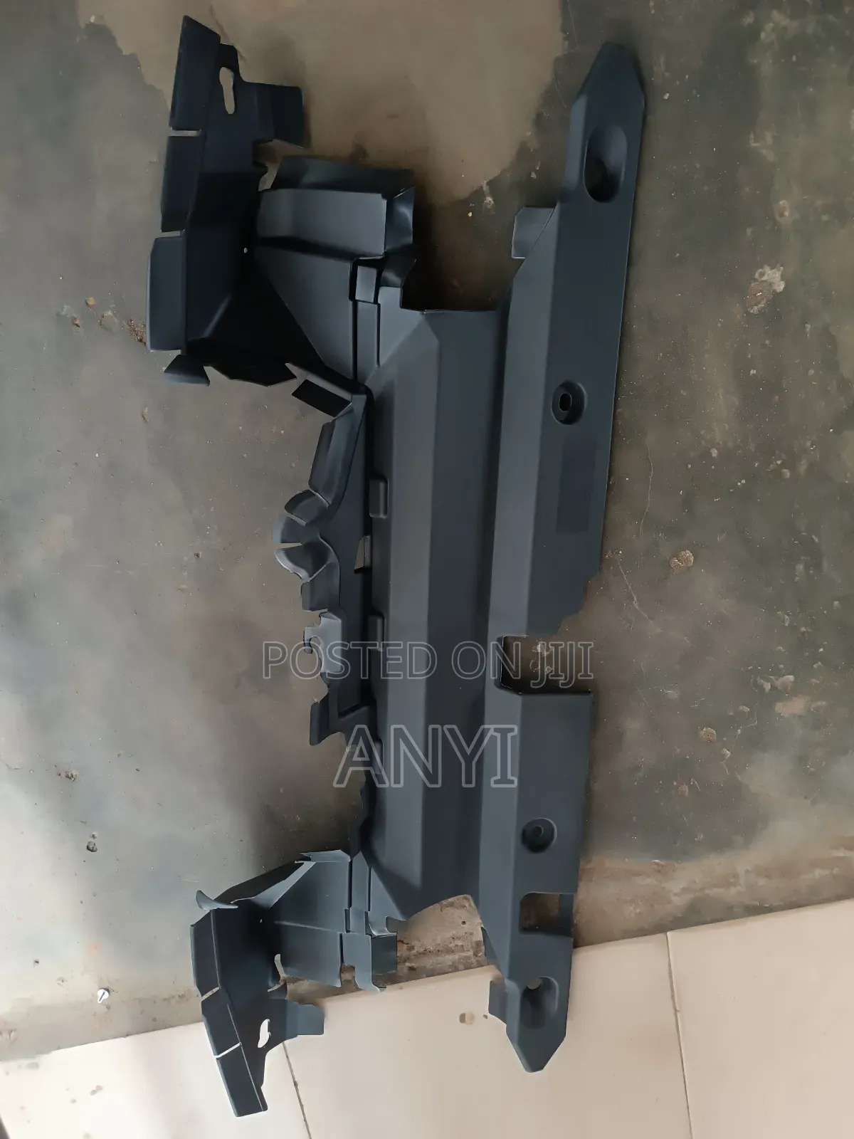 Rav4 2014/2016 Radiator Plastic