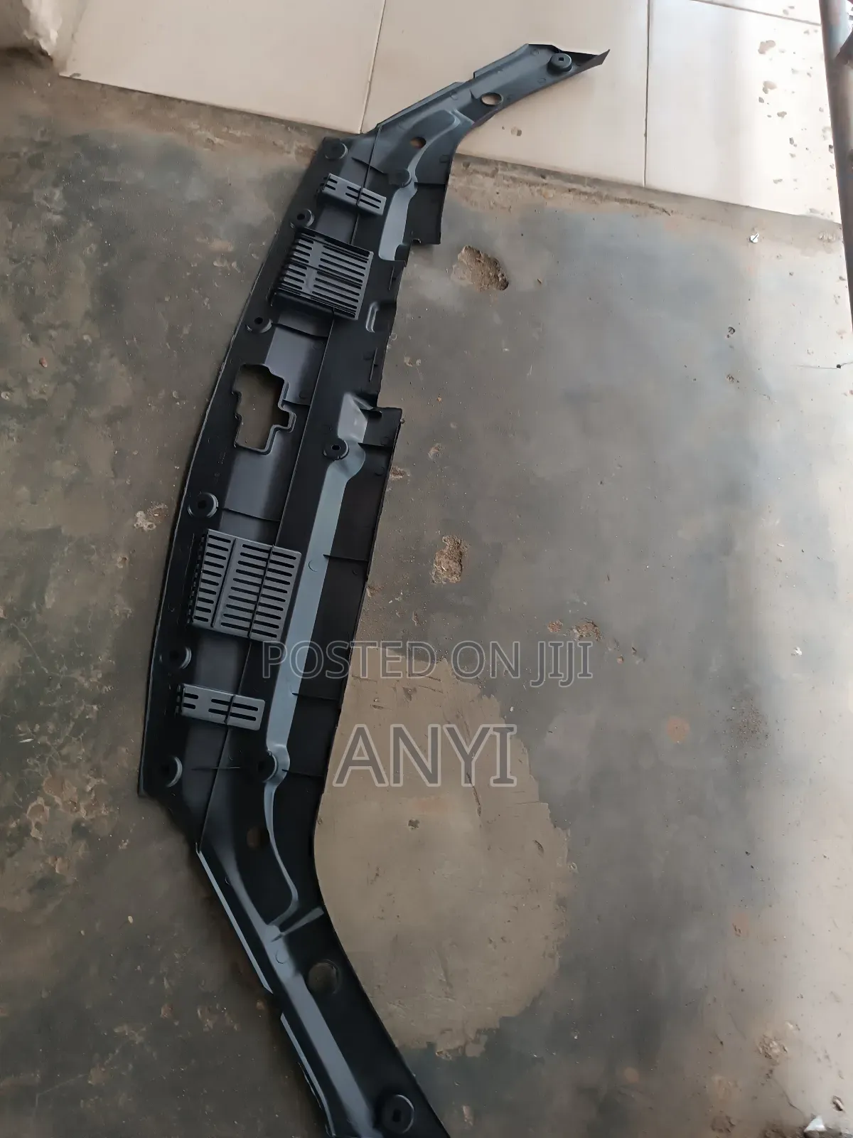 Highlander 2012/2014 Radiator Plastic