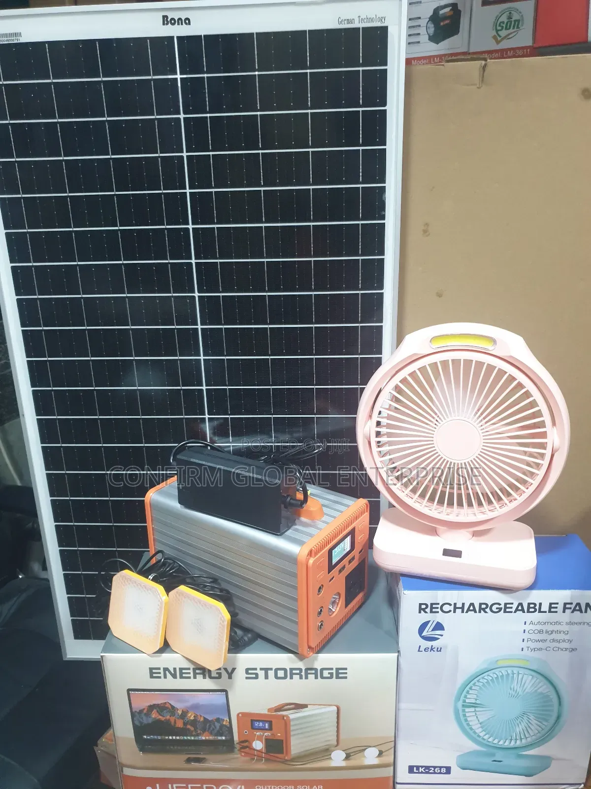 Brand New 300w Solar Generator and Free Fan With Solar Panel