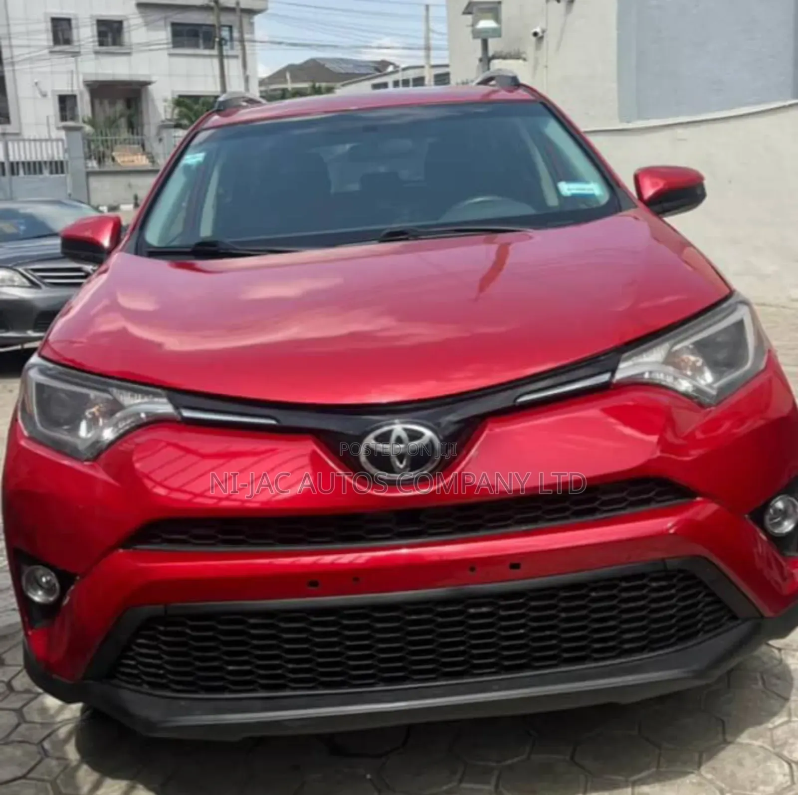 Toyota RAV4 LE Front-wheel Drive (2.5L 4cyl 6A) 2016 Red