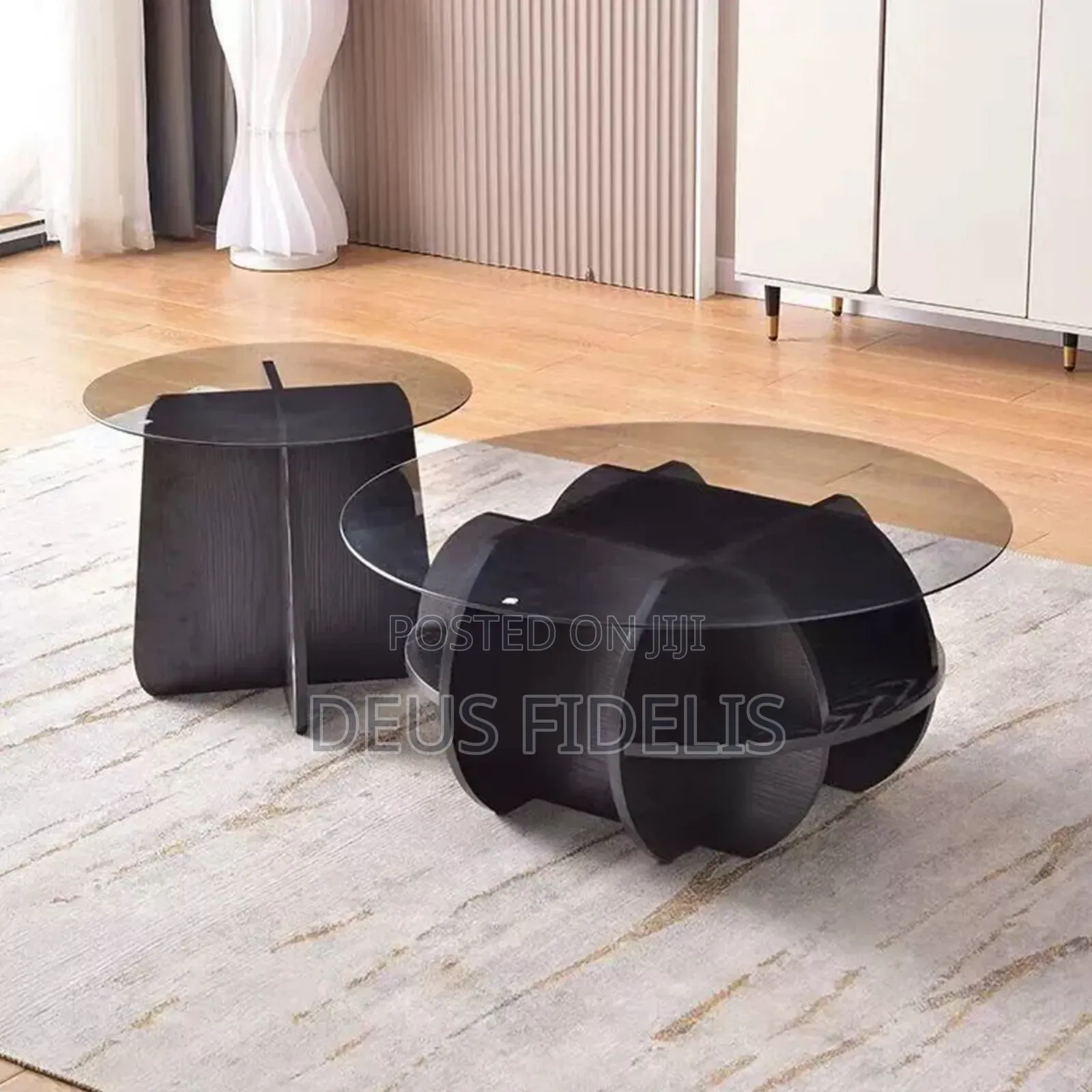 2x Wooden Coffee Tables /Stacable Metal Frame
