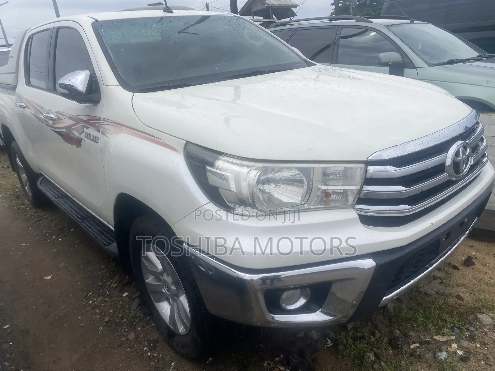 Toyota Hilux 2016 White