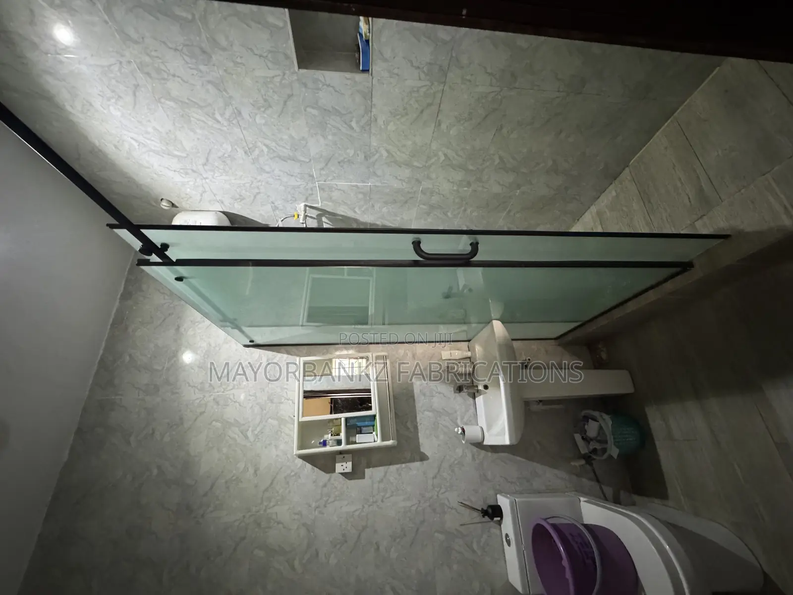 Frosted Sliding Shower Cubicle
