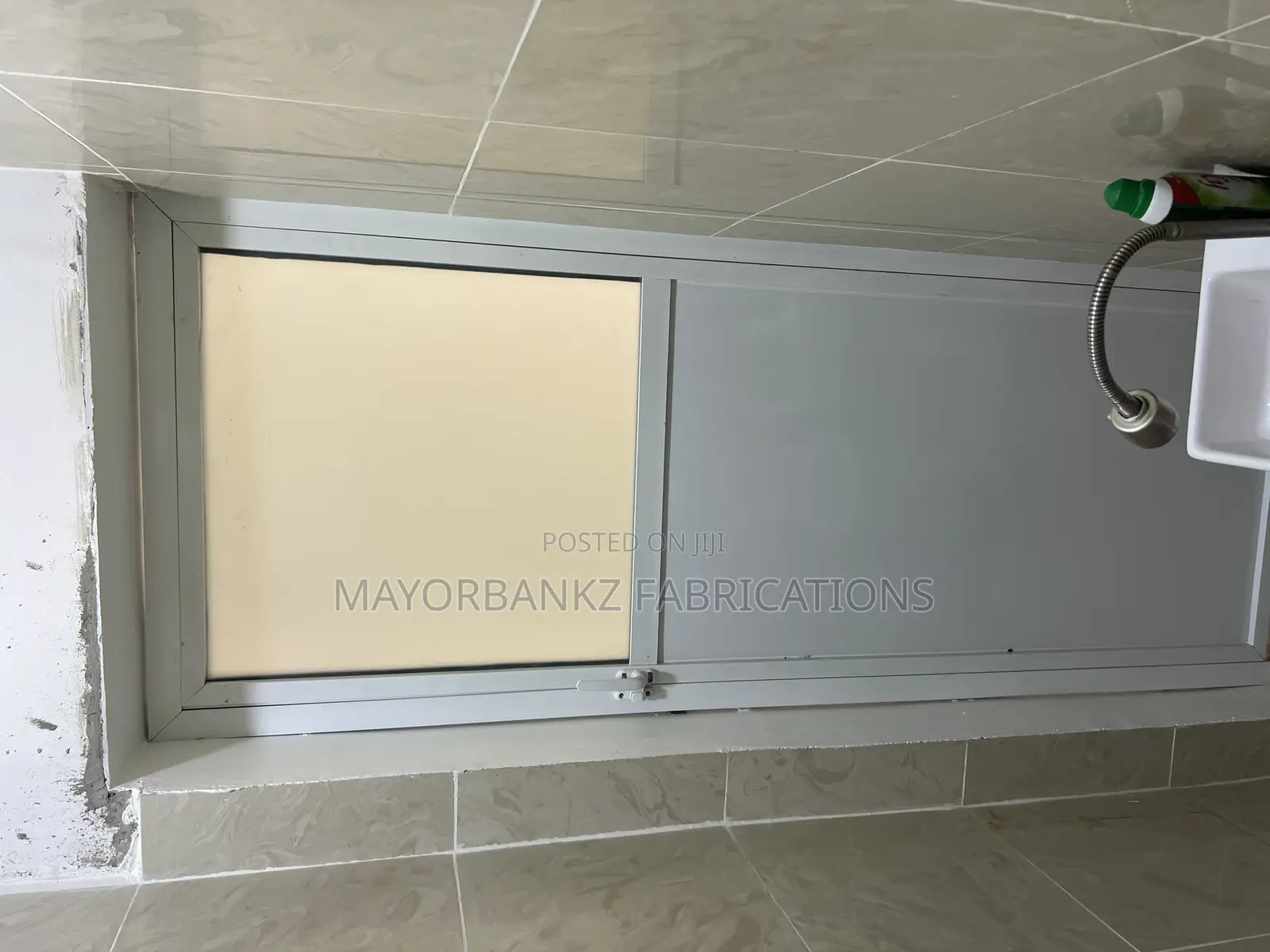 White Profile Aluminium Toilet Door