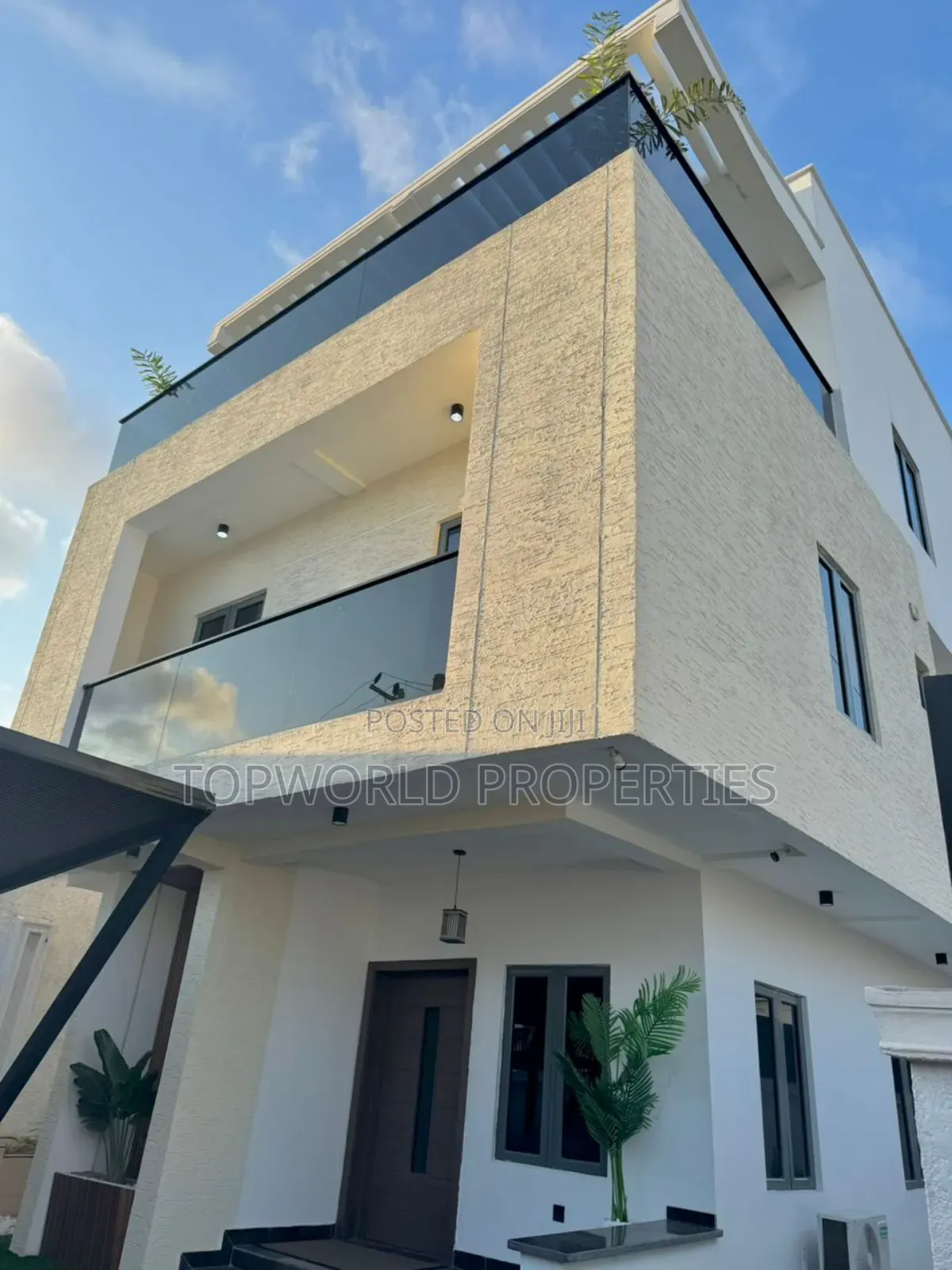 Furnished 4bdrm Duplex in Lekki for sale