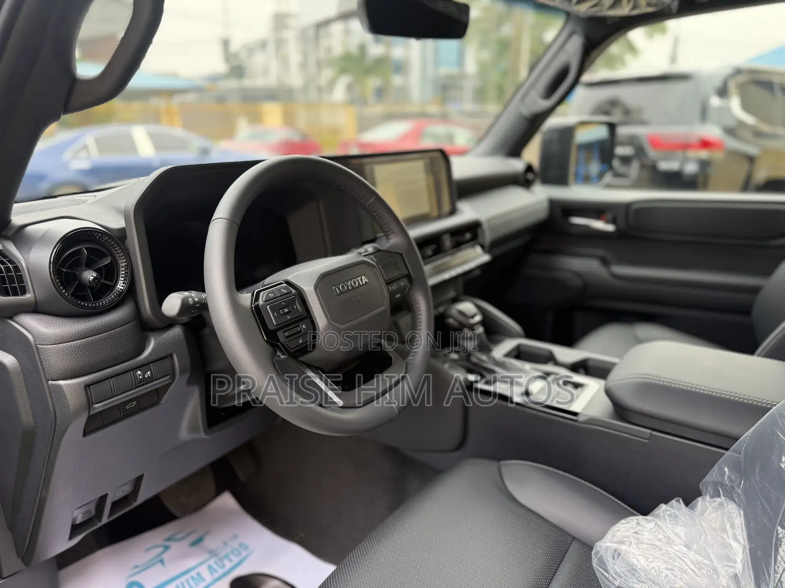 New Toyota Land Cruiser Prado 2.7 2025 Black