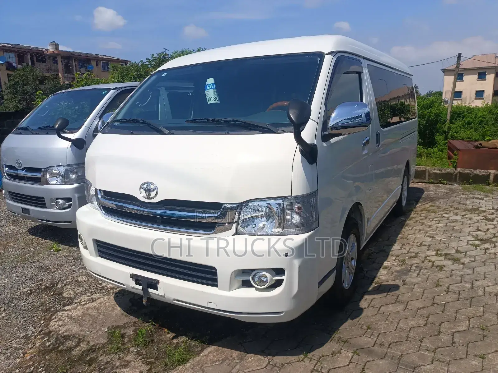 Toyota HiAce 2013 White