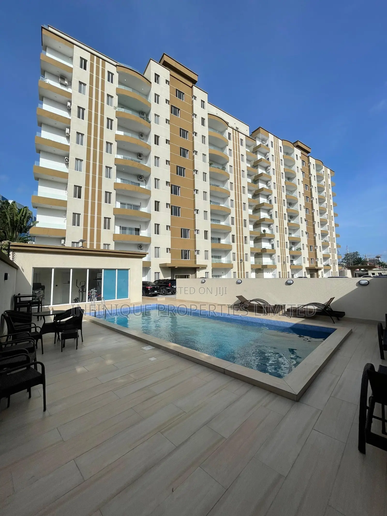 3bdrm Apartment in Victoria Island for rent