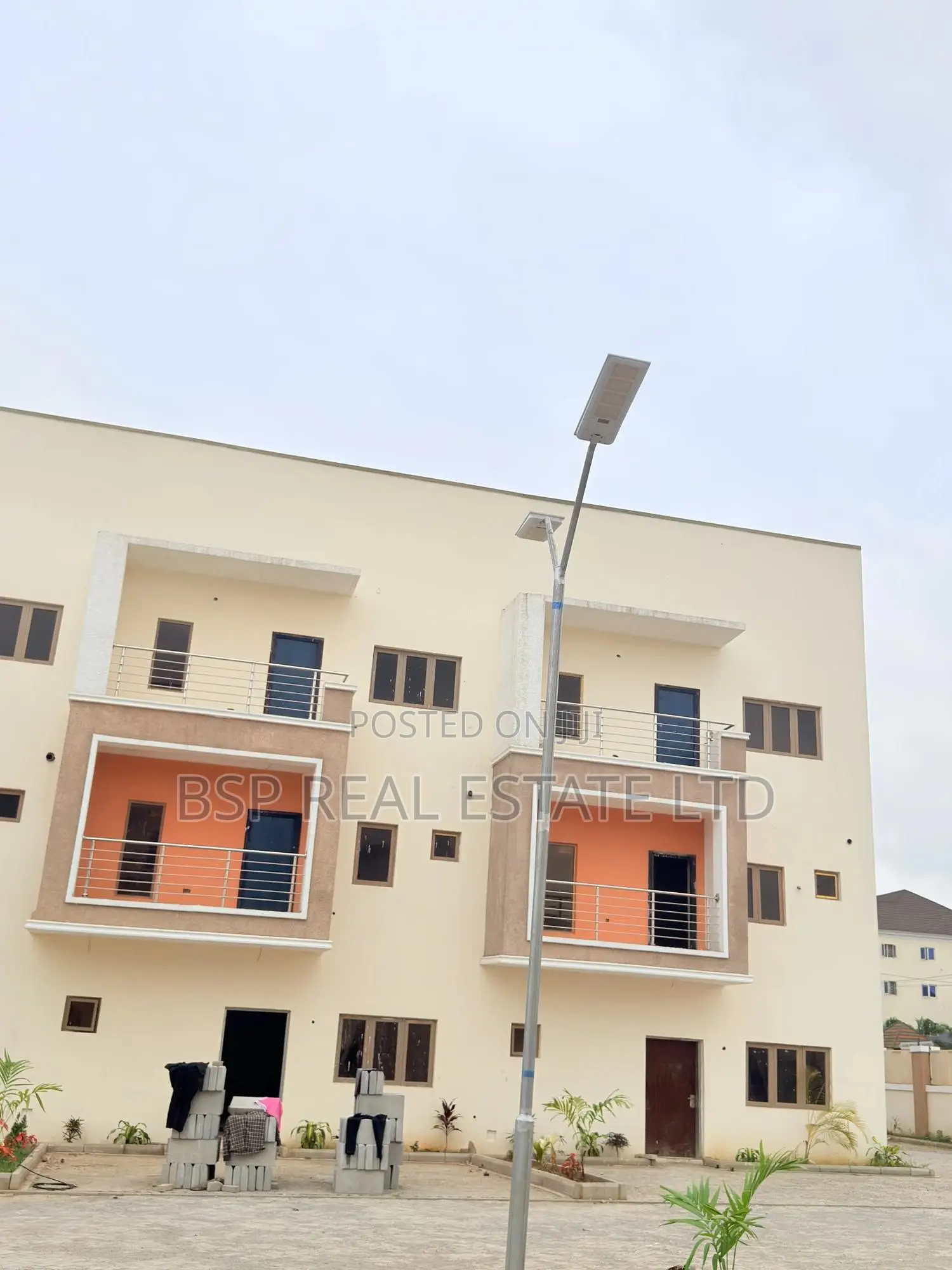 4bdrm Townhouse/Terrace in Katampe (Main) for sale