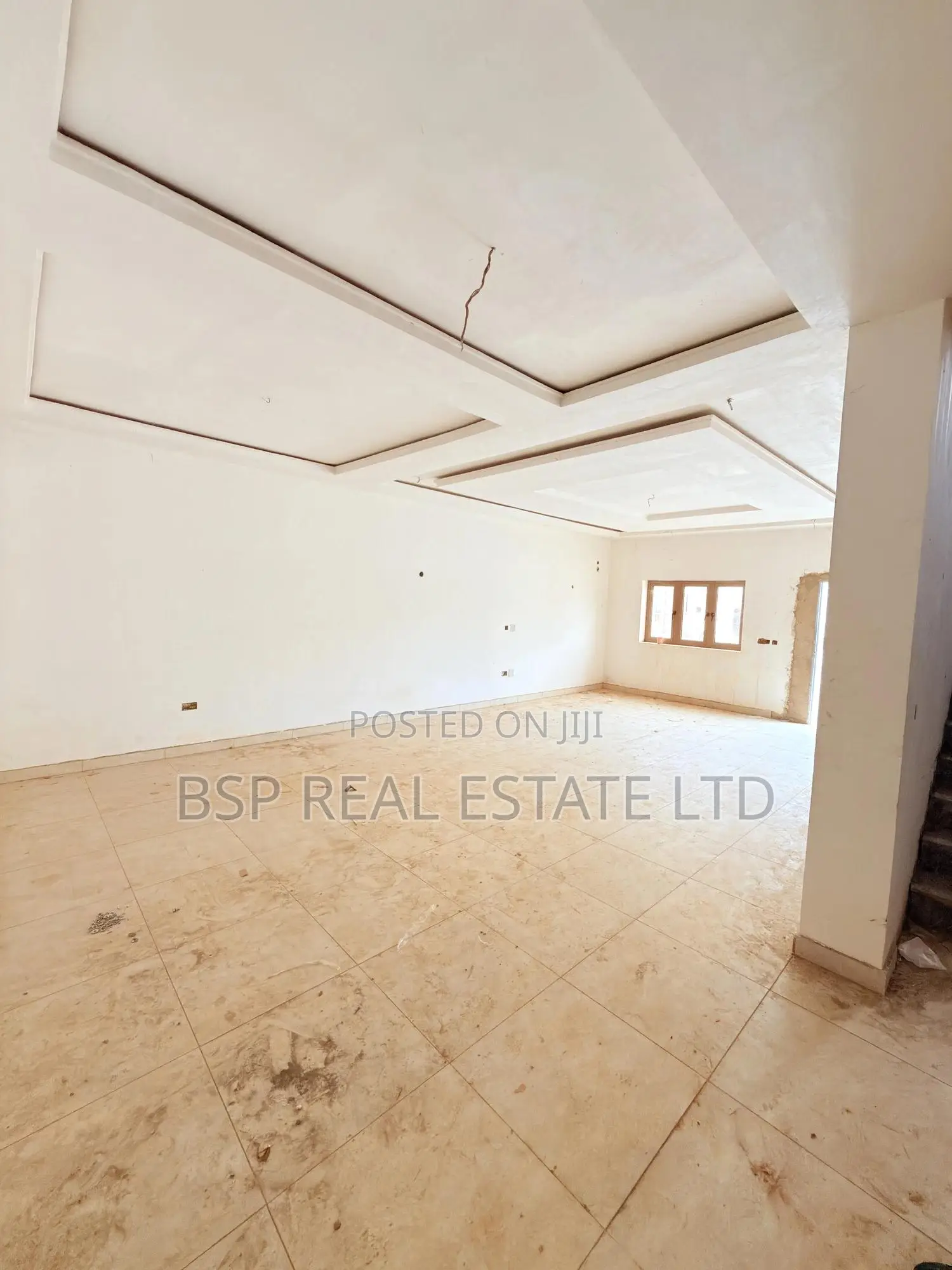 4bdrm Townhouse/Terrace in Katampe (Main) for sale