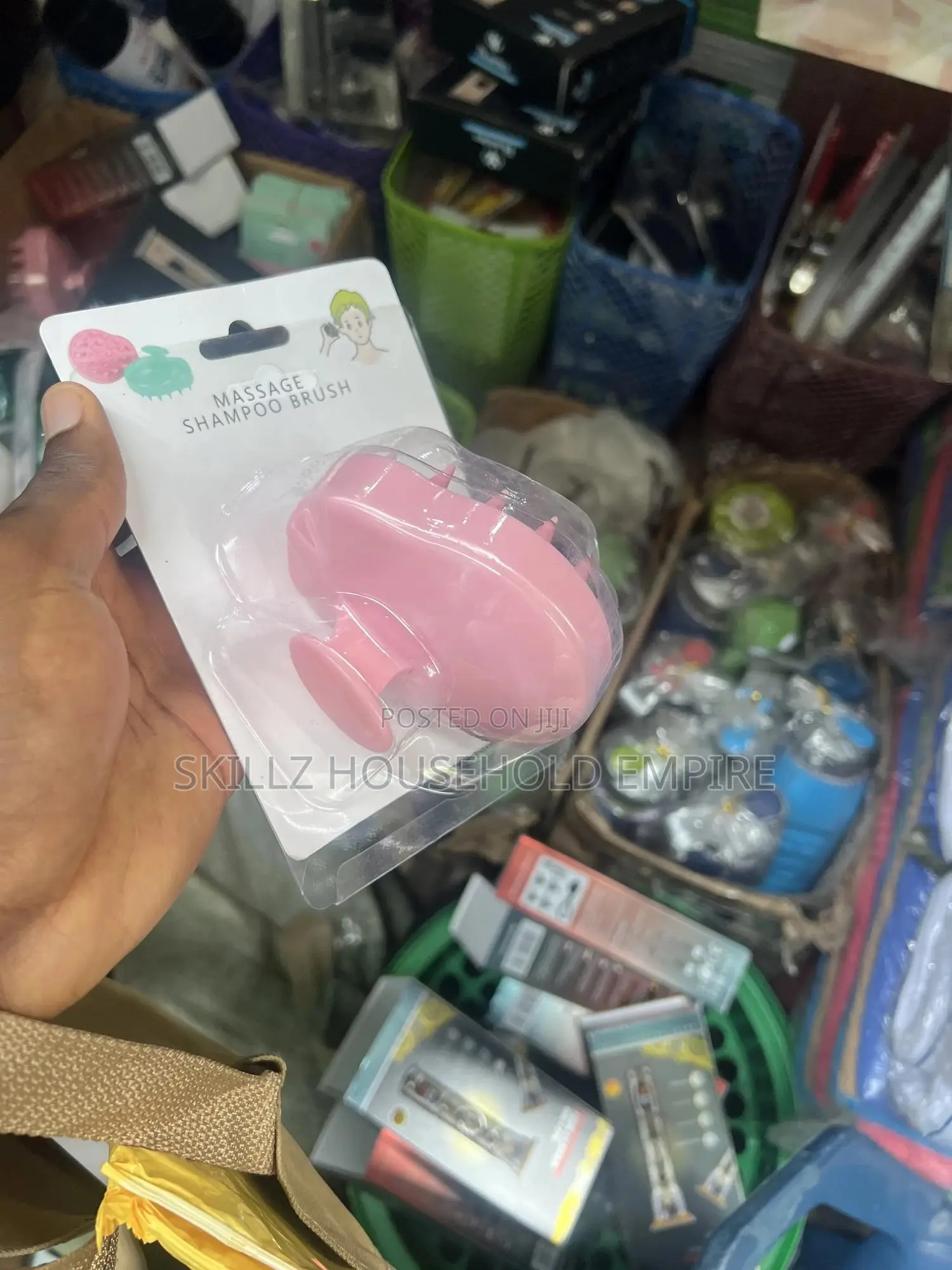 Scalp Brush