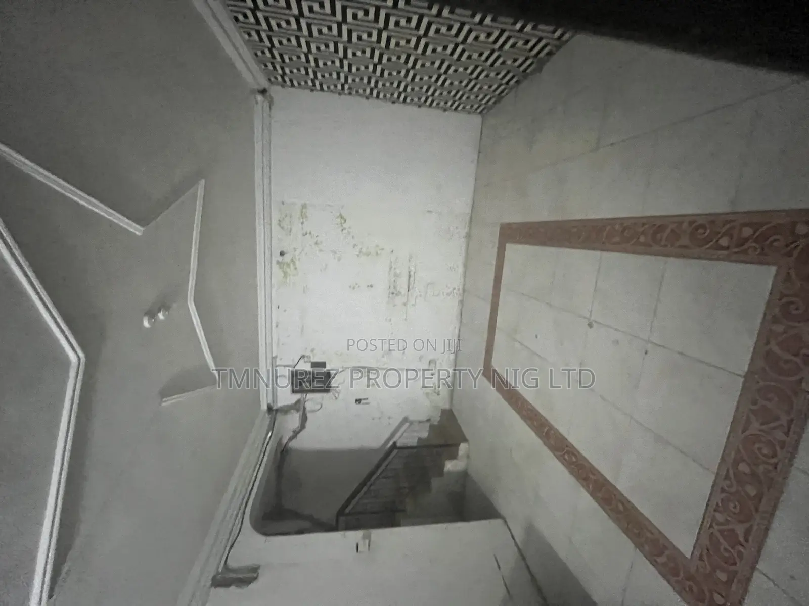 3 Bedroom Apartments to Let for for Office Purposes